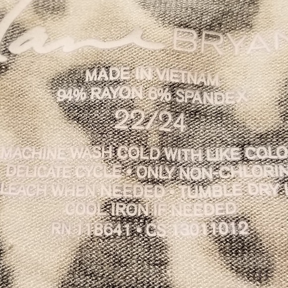 NWOT! Lane Bryant Leopard Print One Shoulder Top - Picture 3 of 3